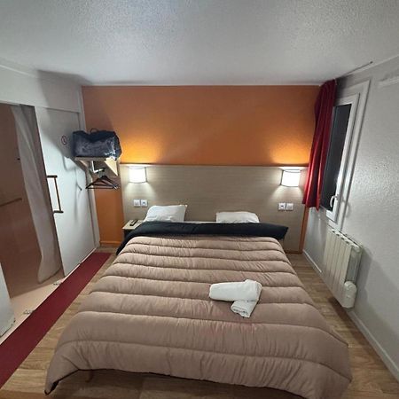 Classic Hotel - Fontenay-Trésigny Kültér fotó
