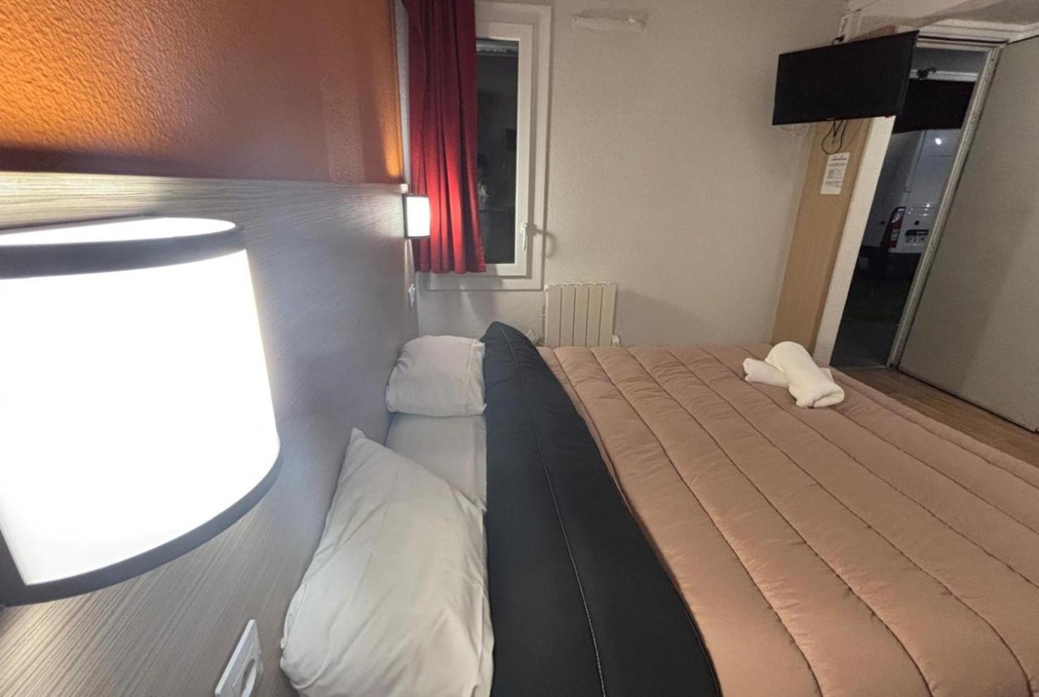 Classic Hotel - Fontenay-Trésigny Kültér fotó