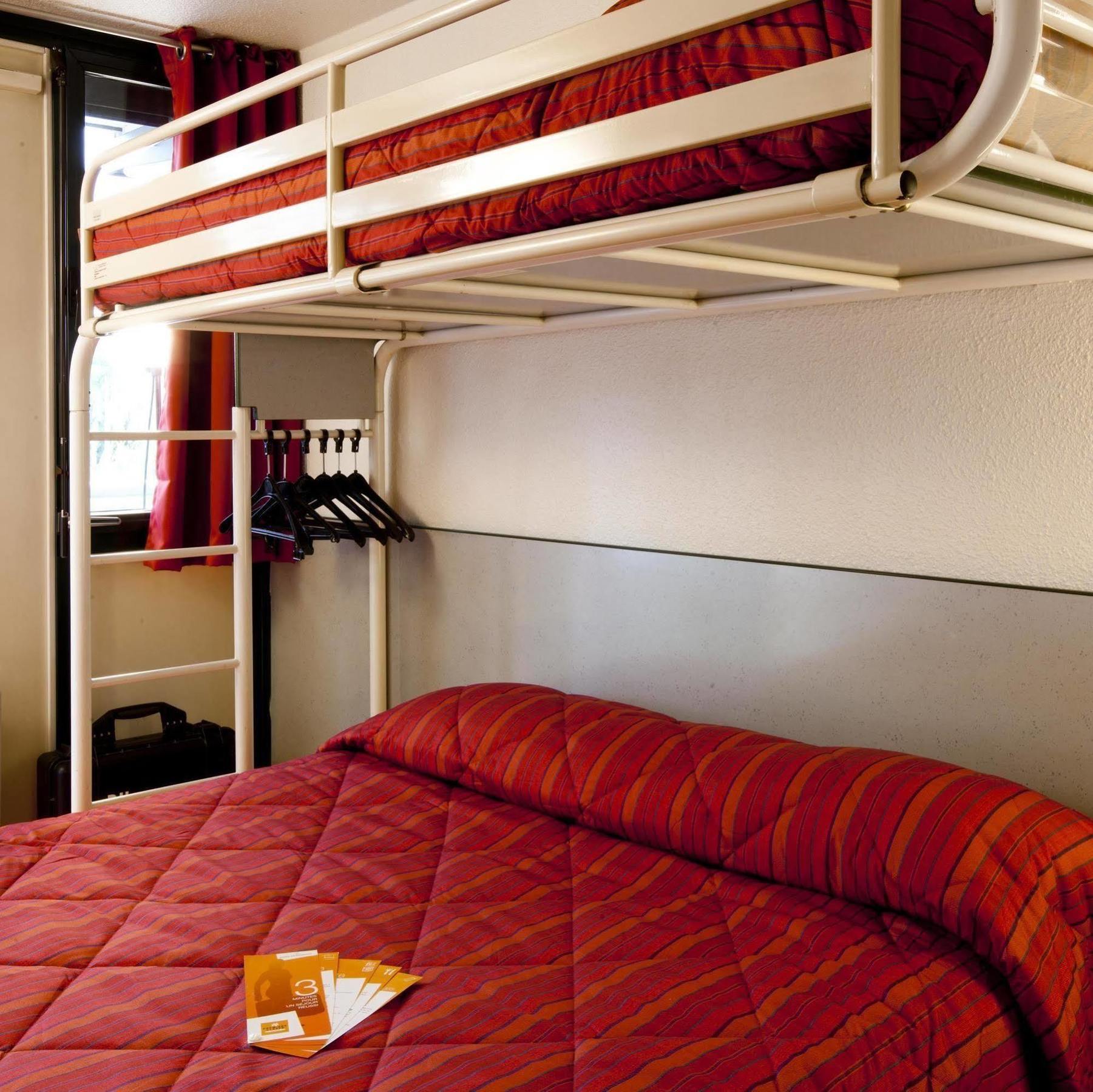 Classic Hotel - Fontenay-Trésigny Kültér fotó
