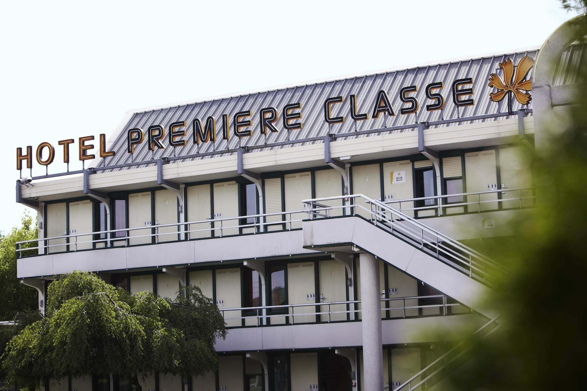 Classic Hotel - Fontenay-Trésigny Kültér fotó